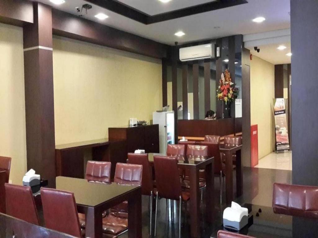 Nagoya One Hotel Batam Exteriör bild